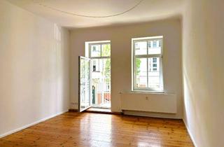 Wohnung kaufen in Spreestraße, 12439 Niederschöneweide (Treptow), Bezugsfreier 2-Zimmer-Altbau mit 2 Balkonen – provisionsfrei
