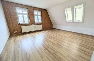 Wohnung mieten in 70193 West, *Ideal auch für 2er WG! 2-Zimmer-Altbauwohnung im Dachgeschoss in Stuttgart-West, Nähe Vogelsang*
