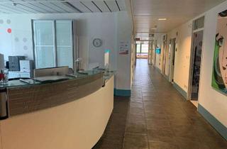 Büro zu mieten in 55116 Altstadt, Exklusive Praxis- und Bürofläche in attraktiver Rheinlage