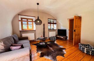 Einfamilienhaus kaufen in 83224 Grassau, Charmantes Zweifamilienhaus im Herzen von Grassau