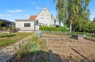 Einfamilienhaus kaufen in 90513 Zirndorf, Großes Eckgrundstück mit Altbestand und Potenzial zur Neubebauung in begehrter Lage von Zirndorf