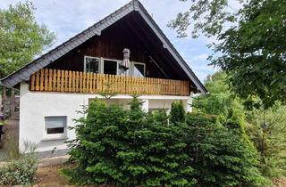 Haus kaufen in 56154 Boppard, Freistehendes Raumwunder in Boppard-Holzfeld: Vielseitiges Ein-/Zweifamilienhaus mit Kaminöfen und großem Garten