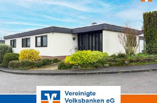 Haus kaufen in 71155 Altdorf, Freistehender Bungalow mit Einliegerwohnung und Doppelgarage in Altdorf