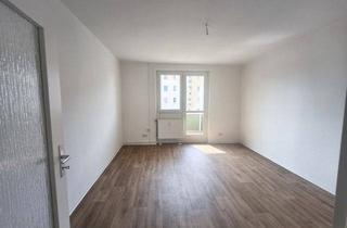 Wohnung mieten in Naumburger Straße 90, 06217 Merseburg, Wohnung im ruhigen Mehrfamilienhaus- frisch renoviert!