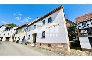 Einfamilienhaus kaufen in 37318 Arenshausen, Arenshausen - Großzügiges Einfamilienhaus mit moderner Heizung + Kachelofen in Arenshausen