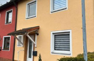 Haus kaufen in 95615 Marktredwitz, Marktredwitz - Reihenmitteleckhaus zu verkaufen