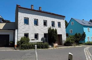 Einfamilienhaus kaufen in 95615 Marktredwitz, Marktredwitz - Einfamilienhaus mit Garage, Wintergarten und Dachterrasse