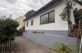 Haus kaufen in 56379 Singhofen, Singhofen - Bungalow in Laurenburg