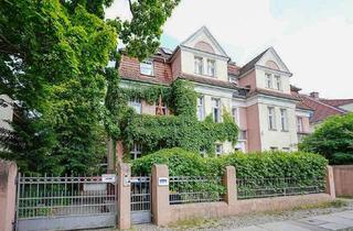 Wohnung kaufen in 14050 Charlottenburg, Exklusive Gartenwohnung in repräsentativer Villa – 155 m² Wohnen mit Terrasse & Privatgarten