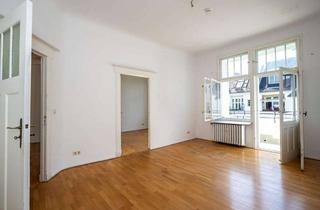 Wohnung kaufen in Ortrudstrasse, 12159 Friedenau, Provisionsfrei: Am Cosimaplatz in Friedenau, 2.5 Zimmer Altbau mit Balkon im 3.OG, Fernwärme