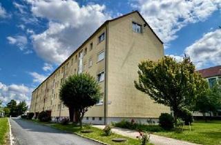 Wohnung kaufen in 01558 Großenhain, 1 Zimmer Dachgeschosswohnung im Preuskerviertel