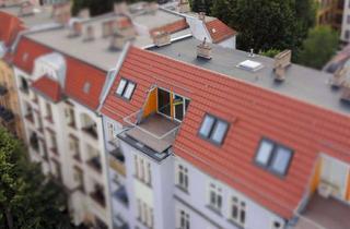 Wohnung kaufen in 13189 Pankow, Sofort bezugsfrei: Frisch renovierte Dachgeschosswohnung (ohne Aufzug) im Altbau mit großem Balkon