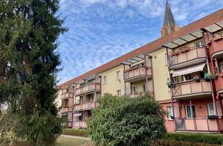 Wohnung kaufen in Schulstraße 2/5, 17033 Innenstadt, Innenstadt - attraktives Verkaufspaket mit 3 ETW (Bieterverfahren)
