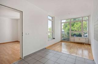 Wohnung kaufen in 50354 Hürth, 3-Zimmer-Wohnung mit Tiefgaragenstellplatz - hell und zentral in Hürth-Hermülheim
