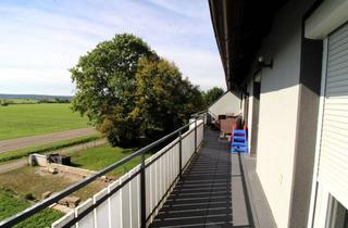 Wohnung kaufen in 91567 Herrieden, Lichtdurchflutete 4 - Zimmer Wohnung mit sonnigem Balkon