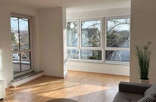 Wohnung kaufen in Zabel-Krüger-Damm 11, 13469 Waidmannslust, Hochwertig sanierte 2-Zimmer-Eigentumswohnung mit Loggia, Aufzug und Einzel-Tiefgaragenstellplatz