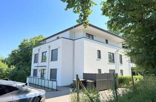 Wohnung kaufen in 42897 Lennep, Modern wohnen mit Perspektive: großzügige 3-Zimmer-Wohnung mit Balkon, Aufzug und zwei Stellplätzen