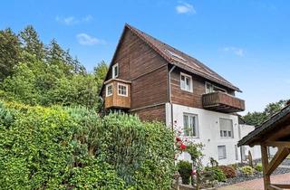 Wohnung kaufen in 37539 Bad Grund, Raum für die schönen Seiten des Lebens: 6-Zimmer-Maisonette mit Balkon und Garten in Bad Grund