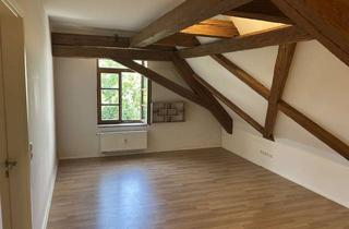 Wohnung kaufen in Jahnstraße 14, 93087 Alteglofsheim, Modernisierte Altbau Zweizimmerwohnung in Alteglofsheim
