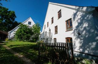 Wohnung kaufen in Jahnstraße 14, 93087 Alteglofsheim, Wohnen mit Charakter: 2-Zimmer-Wohnung in Alteglofsheim