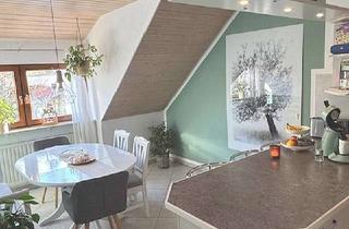 Wohnung kaufen in 73660 Urbach, URBACH - KLASSE DG - WHG. MIT BALKON, GARAGE U. STELLPLATZ I. FR.