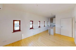 Wohnung mieten in Dethardingstr. 11, 18057 Hansaviertel, Erstbezug nach hochwertiger Sanierung – Exklusive 2-Raum-Dachgeschosswohnung in der Dethardingstraße