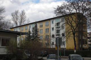 Wohnung mieten in Bertolt-Brecht-Straße, 02977 Hoyerswerda, 3-Raumwohnung mit Tageslichtbad und Dusche im WK III