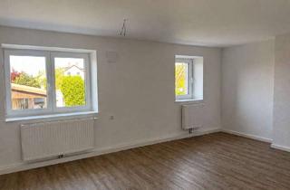 Wohnung mieten in Schlesierstraße, 92421 Schwandorf, Frisch sanierte 3-Zimmerwohnung mit Balkon in Schwandorf-Ettmannsdorf