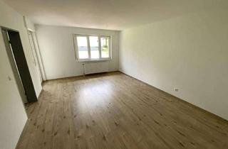 Wohnung mieten in Auf Dem Loh 16b, 58840 Plettenberg, Sofort frei! Geräumige 2-Zimmer-Wohnung mit großer Küche