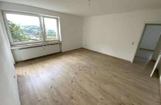 Wohnung mieten in Eschener Weg 63, 58840 Plettenberg, Großzügige 3-Zimmer-Wohnung mit Balkon, Gäste WC und Abstellraum
