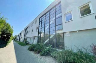 Wohnung mieten in Straße 43Nr.42, 13125 Buch, 3-Zimmer-Wohnung mit viel Platz im Grünen – Ein Ort zum Wohlfühlen!