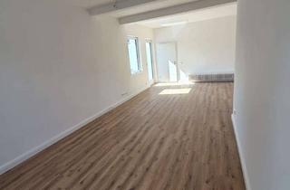 Wohnung mieten in Oldendorfer Straße, 21385 Amelinghausen, Sanierte 5-Zimmer Wohnung mit Dachterrasse direkt am Bahnhof!