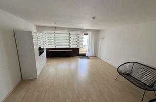 Wohnung mieten in Adlerring 23, 78048 Villingen-Schwenningen, 1-Zi. Wohnung mit Küche, Bad, Balkon & Tiefgaragenstellplatz