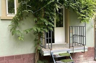 Wohnung mieten in 76137 Südweststadt, Wunderschöne 3-Zimmerwohnung mit kleinem Garten