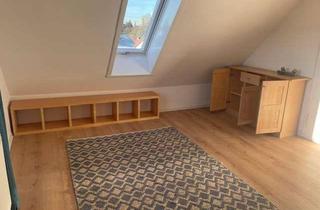 Wohnung mieten in 71065 Sindelfingen, Schöne, helle Dachgeschosswohnung in ruhiger, zentraler Lage