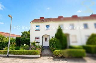 Reihenhaus kaufen in 06886 Lutherstadt Wittenberg, Charmantes Reihenhaus mit überdachter Terrasse, Garage und gepflegtem Garten – stadtnah in Wittenber