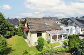 Einfamilienhaus kaufen in 73560 Böbingen, Einfamilienhaus mit Einliegerwohnung in ruhiger Lage!