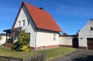 Einfamilienhaus kaufen in 38465 Brome, Einfamilienhaus mit Garten und Garage in Brome