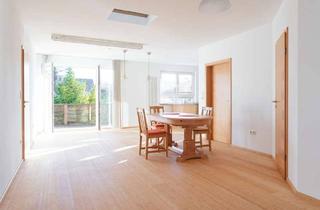 Haus kaufen in Im Bruchkampe 8D, 30455 Davenstedt, Hannover: Fast wie ein Haus–Energieeffiziente Maisonettewohnung mit Atelier, großem Balkon & Garage.