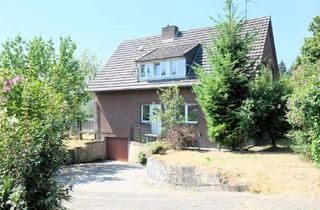 Haus kaufen in Dorfstraße 37, 47559 Kranenburg, Charmantes Zweifamilienhaus mit Garten, Garage und freiem Feldblick