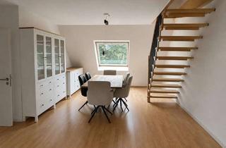 Haus kaufen in 24248 Mönkeberg, Zweiparteienhaus als Kapitalanlage oder zur Eigennutzung in ruhiger zentraler Lage