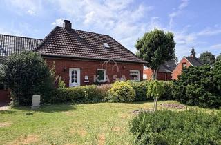Einfamilienhaus kaufen in 26789 Leer, RESERVIERT! Charmantes Einfamilienhaus mit Potenzial zentral in Leer!