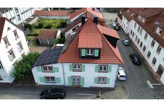 Haus kaufen in 69488 Birkenau, Wohntraum für zwei Familien – ca. 260 m², Terrasse, Balkon und viel Charme