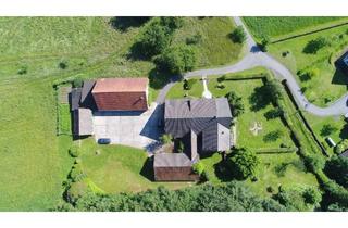 Bauernhaus kaufen in 49545 Tecklenburg, Ehemaliger Bauernhof mit ca. 109.000 m² Grundbesitz in Tecklenburg-Leeden