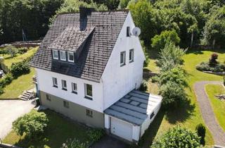 Haus kaufen in 59929 Brilon, Wohnen in traumhafter Lage - Mit Sanierung individuelle Wünsche verwirklichen!
