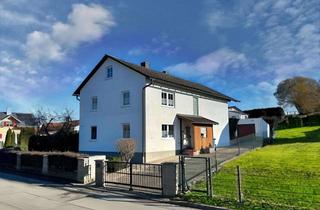 Haus kaufen in 94342 Irlbach, Ein-/Zweifamilienhaus mit viel Platz in Irlbach