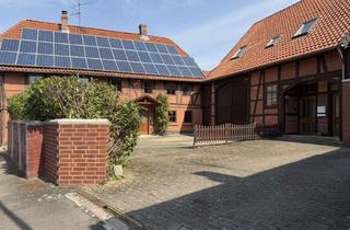 Einfamilienhaus kaufen in 31185 Söhlde, Charmantes Einfamilienhaus mit großem Grundstück, Nebengebäuden und Ausbaupotenzial in Sölde-Nettlin