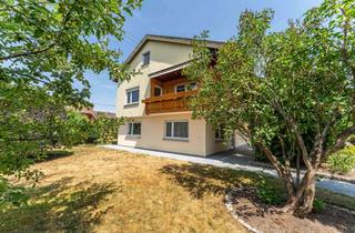 Haus kaufen in 78667 Villingendorf, Viel Platz für die ganze Familie – gepflegtes Ein-/Zweifamilienhaus mit großem Garten