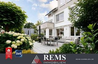 Haus mieten in 73614 Schorndorf, Modernisiertes Einfamilienhaus mit Einliegerwohnung, Küchen, Kamin, Garage und zauberhaftem Garten
