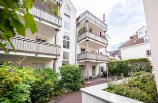 Wohnung kaufen in 65203 Biebrich, Schlosspark vor der Tür. Bezugsfreie 3-Zimmer-Wohnung mit Balkon, Aufzug & TG-Stellplatz!